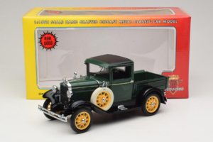 Ford Model A Pickup Valley Green Motor City 1:18 40003 Metalli — kuva 8 / 8