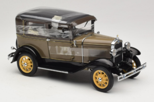 Ford Model A Tudor Chicle Drab Motor City 1:18 41003 Metalli — kuva 4 / 6