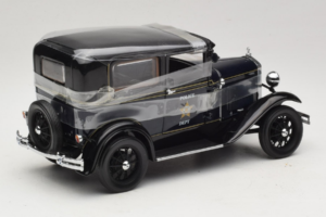 Ford Model A Tudor Police Car Motor City 1:18 43008 Metalli — kuva 2 / 6