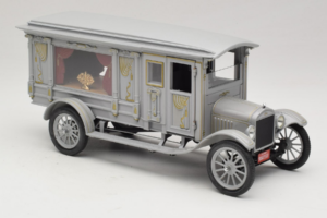 Ford Model T Koristeltu Veistetty Ruumisauto Precision Miniatures 1:18 PMSC-07G Metalli — kuva 6 / 8