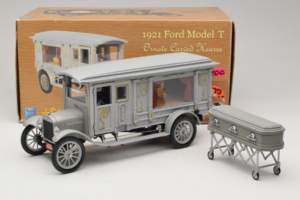 Ford Model T Koristeltu Veistetty Ruumisauto Precision Miniatures 1:18 PMSC-07G Metalli — kuva 8 / 8