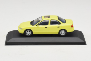 Ford Mondeo Mk1 Citrus Yellow Minichamps 1:43 MIN0821001 Metalli