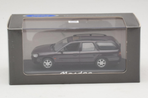 Ford Mondeo Mk1 Turnier Dark Blue Metallic Minichamps 1:43 43306312 Metalli — kuva 4 / 4