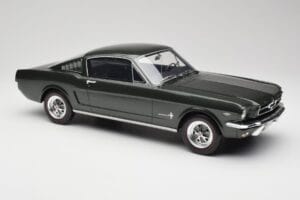 Ford Mustang Fastback Ivy Green Otto 1:12 G079 Hartsi — kuva 4 / 6