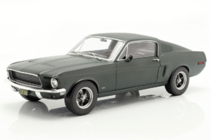 Ford Mustang Fastback Satin Green Metallic Norev 1:12 122702 Metalli