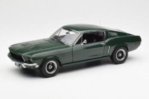 Ford Mustang GT Bullitt Vihreä AUTOart 1:18 72812 Metalli