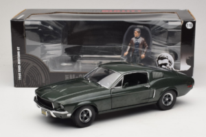 Ford Mustang GT Bullitt Steve McQueen Hahmolla Greenlight 1:18 12885 Metalli — kuva 8 / 8