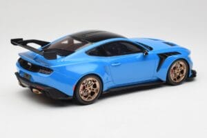 Ford Mustang GTD Antimatter Blue Metallic GT Spirit 1:18 GT473 Hartsi — kuva 2 / 6