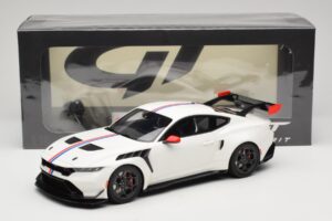 Ford Mustang GTD S650 Spirit of America Performance White GT Spirit 1:18 GT956 Hartsi — kuva 6 / 6