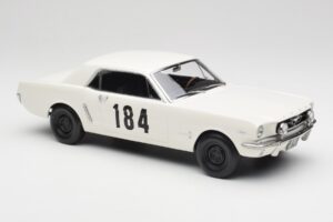 Ford Mustang Hardtop #184 B. Neyret / J. Terramorsi Rally Monte Carlo 1965 Norev 1:18 182801 Metalli — kuva 4 / 6