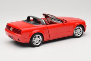 Ford Mustang S197 GT Avoauto Punainen Beanstalk Group 1:18 FOR10016R Metalli — kuva 3 / 8