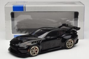 Ford Mustang S650 GTD Musta IXO 1:18 MCG18578 Metalli — kuva 6 / 6