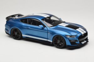 Ford Mustang Shelby GT500 S550 Atlas Blue Metallic IXO 1:18 18RDC244-FO Metalli — kuva 6 / 8