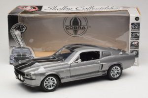 Ford Mustang Shelby GT500 Eleanor Shelby Collectibles 1:18 9081 Metalli — kuva 8 / 8