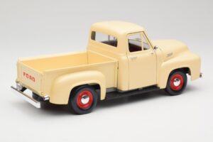 Ford Pickup Colonial Valkoinen Road Legends 1:18 92148 Metalli — kuva 3 / 8