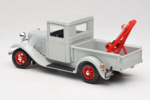 Ford Pick-Up Wrecker Harmaa Road Signature 1:18 92257 Metalli — kuva 7 / 8