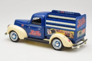 Ford Pepsi-Cola Replica Golden Wheel 1:18 PF351 Metalli — kuva 7 / 8