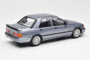Ford Sierra RS Cosworth Vaaleansininen MCG 1:18 MCG18174 Metalli — kuva 2 / 6