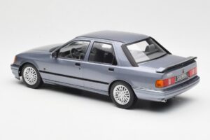 Ford Sierra RS Cosworth Vaaleansininen MCG 1:18 MCG18174 Metalli — kuva 5 / 6