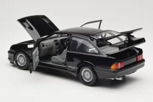 Ford Sierra RS Cosworth Mk2 RDH Musta Minichamps 1:18 150084071 Metalli — kuva 5 / 8