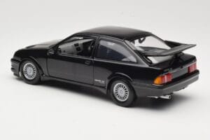 Ford Sierra RS Cosworth Mk2 RDH Musta Minichamps 1:18 150084071 Metalli — kuva 7 / 8