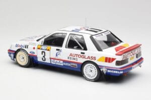 Ford Sierra RS Cosworth 4x4 #3 M. Biasion / T. Siviero Rally Monte Carlo 1992 MCG 1:18 MCG18355R Metalli — kuva 5 / 6