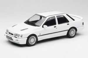 Ford Sierra RS Cosworth 4x4 Valkoinen MCG 1:18 MCG18353 Metalli