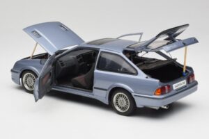 Ford Sierra RS Cosworth Moonstone Sininen AUTOart 1:18 72863 Metalli — kuva 5 / 8