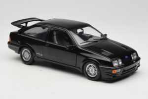 Ford Sierra RS Cosworth Musta Minichamps 1:18 150084001 Metalli — kuva 6 / 8