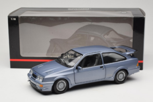 Ford Sierra RS Cosworth Sininen Minichamps 1:18 150084002 Metalli — kuva 8 / 8