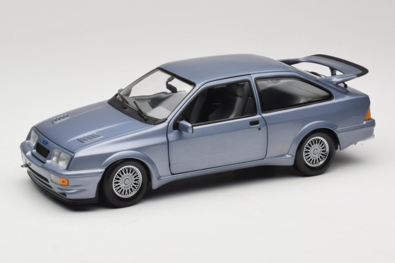 Ford Sierra RS Cosworth Sininen Minichamps 1:18 150084002 Metalli