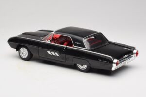 Ford Thunderbird Musta Anson 1:18 30344 Metalli — kuva 7 / 8