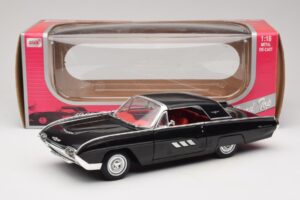 Ford Thunderbird Musta Anson 1:18 30344 Metalli — kuva 8 / 8