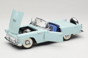 Ford Thunderbird Vihreä Revell 1:18 8804-G1 Metalli — kuva 2 / 8