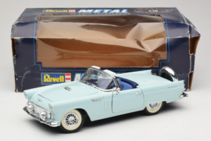 Ford Thunderbird Vihreä Revell 1:18 8804-G1 Metalli — kuva 8 / 8