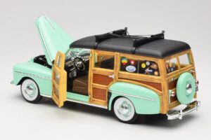 Ford Woody Panel Wagon Mintunvihreä Road Signature 1:18 20028 Metalli — kuva 5 / 8