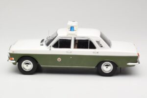 GAZ Volga GAZ-24 Poliisi MCG 1:18 MCG18015 Metalli — kuva 3 / 6