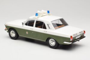 GAZ Volga GAZ-24 Poliisi MCG 1:18 MCG18015 Metalli — kuva 5 / 6
