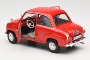 Goggomobil T 250 Punainen Revell 1:18 8952 Metalli — kuva 4 / 7
