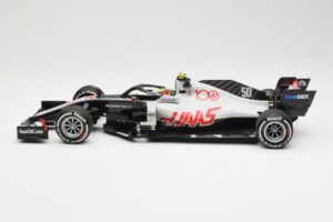 Haas VF-20 #50 M. Schumacher FP1 Abu Dhabi GP 2020 Minichamps 1:18 110201750 Metalli — kuva 3 / 6