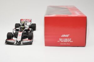 Haas VF-20 #50 M. Schumacher FP1 Abu Dhabi GP 2020 Minichamps 1:18 110201750 Metalli — kuva 6 / 6