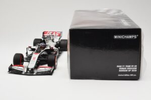 Haas VF-20 #8 R. Grosjean Bahrain GP 2020 Minichamps 1:18 110201508 Metalli — kuva 6 / 6