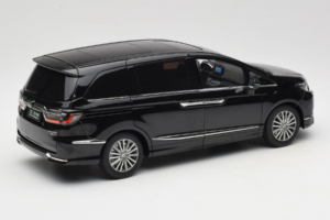 Honda Elysion Tummansininen OEM 1:18 26701 Metalli — kuva 3 / 8