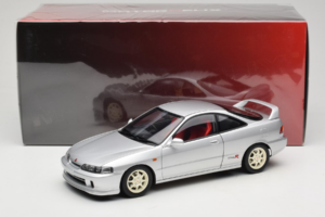 Honda Integra Type R DC2 Pre-Facelift Vogue Silver Metallic MotorHelix 1:18 M85202 Metalli — kuva 8 / 8