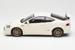 Honda Integra DC5 Type R Mugen Valkoinen AUTOart 1:18 73251 Metalli — kuva 4 / 8