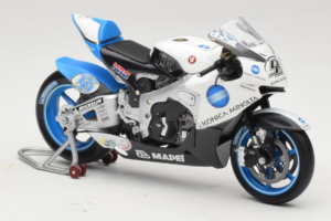 Honda RC212V #56 S. Nakano Konica Minolta Honda MotoGP 2007 Minichamps 1:18 112071056 Metalli — kuva 4 / 6