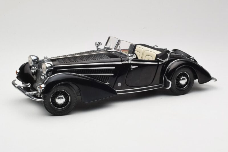 Horch 855 Roadster Musta Sun Star 1:18 2401 Metalli