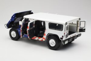Hummer H1 AM General Gore-Lieberman Humvee America Exoto 1:18 1807 Metalli — kuva 5 / 8