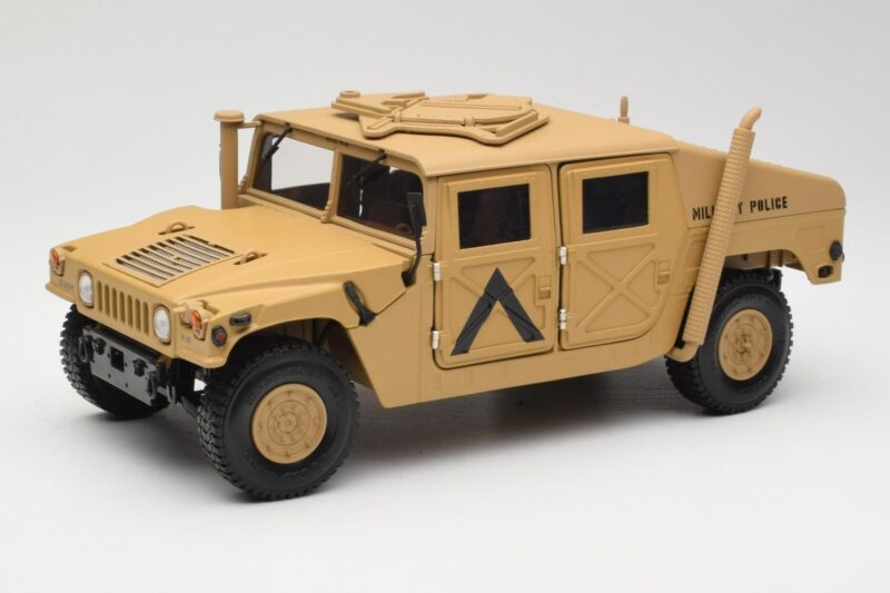 Hummer H1 AM General Military Police Exoto 1:18 01801 Metalli