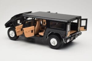 Hummer H1 Hard Top Musta Exoto 1:18 01803 Metalli — kuva 5 / 8
